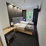 N 25 Przy Kaponierze Apartment