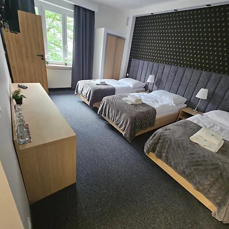 N 25 Przy Kaponierze Lägenhet