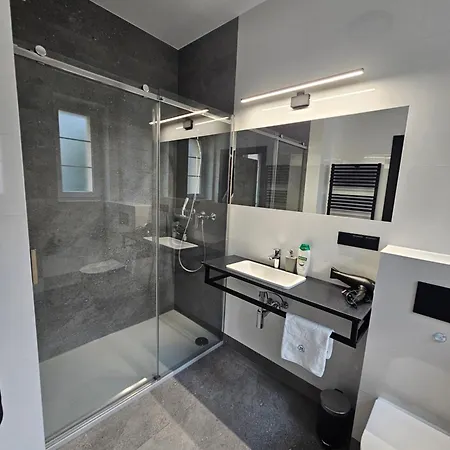 Lägenhet N 25 Przy Kaponierze Poznań